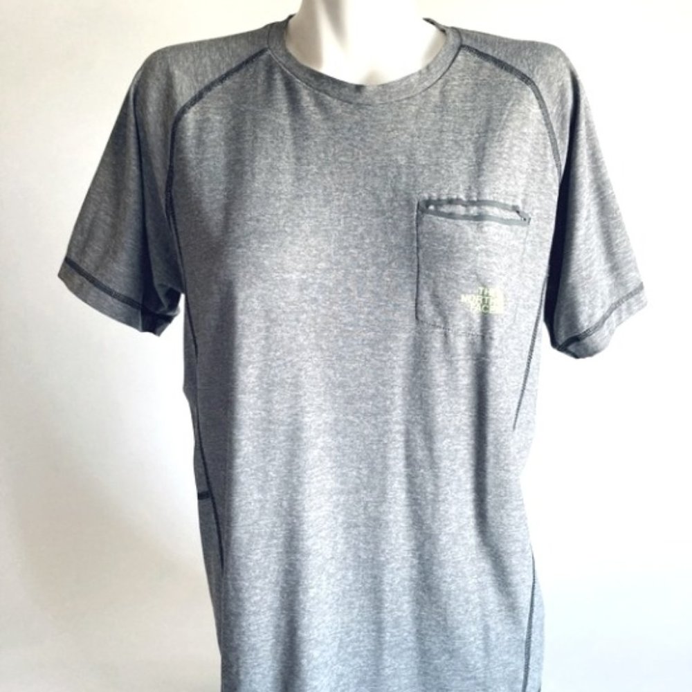 Men’s The North Face Grey T-Shirt size M